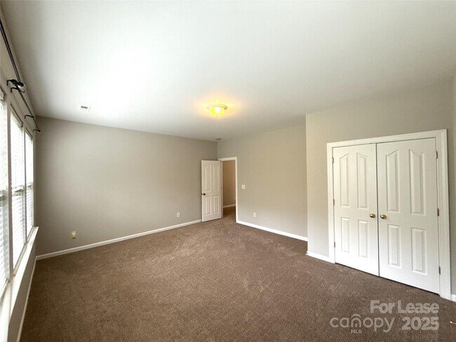 Building Photo - 1113 Cooper Ln