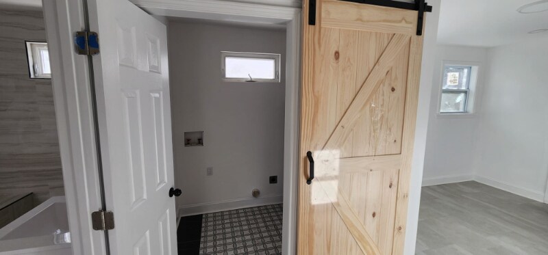 Building Photo - 830 Market St