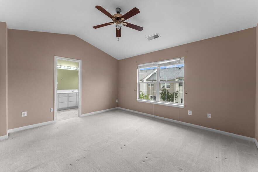 Building Photo - 21779 Goose Cross Ter