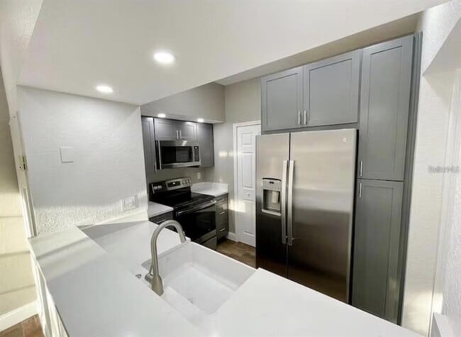 Building Photo - 5017 City St