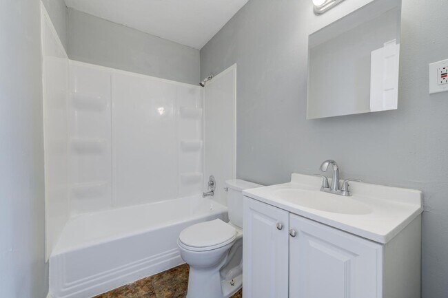 Building Photo - 5717 Beldon Dr