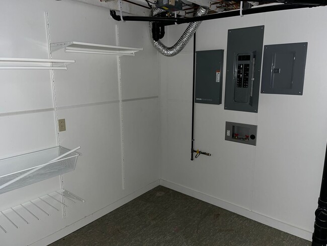 Building Photo - Three Bedroom 2 Bath Home in Bethalto with...
