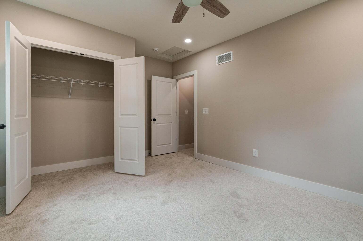 Bedroom 2 Closet - 2587 Dayton Ave