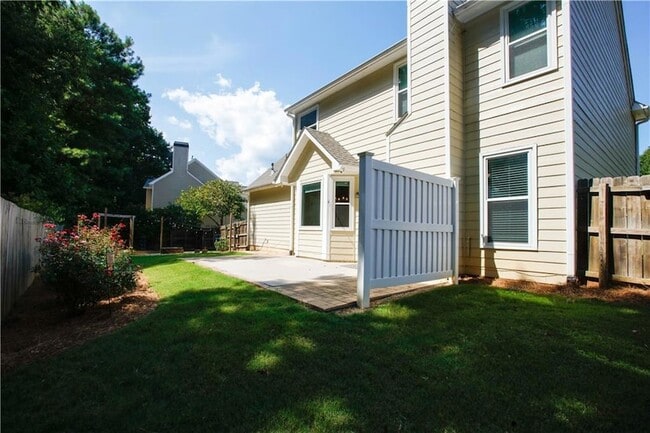 Building Photo - 1005 Landover Crossing