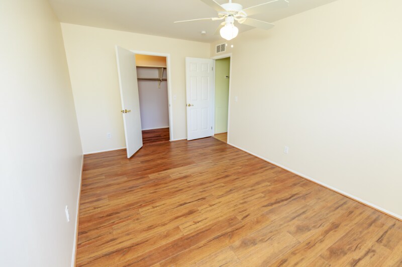 Building Photo - 430 Baldwin Ave