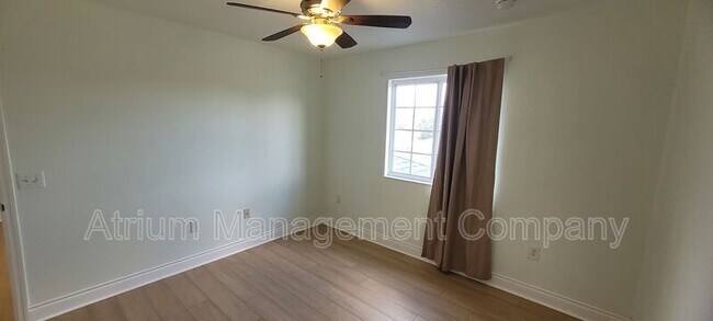 Building Photo - 222 Grouper Ct