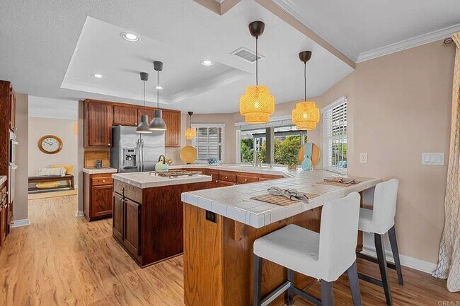Building Photo - Luxury 3BR Home w/ Pool, Spa, Solar, RV Pa...