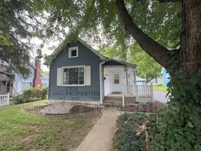 Building Photo - 1041 S Webster St
