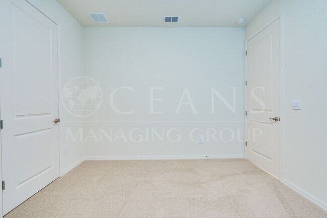 Building Photo - Refined Living in Halifax Plantation – Con...