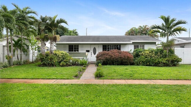 Building Photo - 4115 Madison St