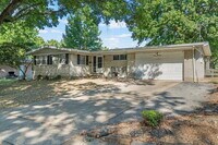 Building Photo - 2220 Argo Dr