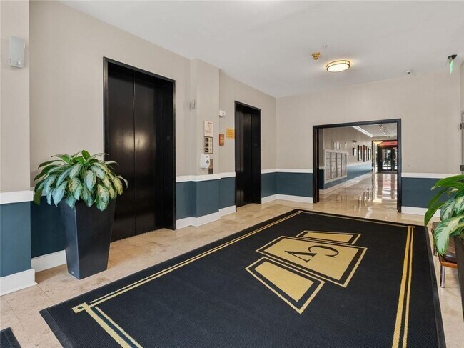 Building Photo - 800 Peachtree St NE