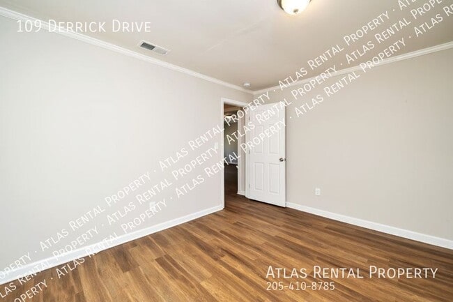 Building Photo - 109 Derrick Dr