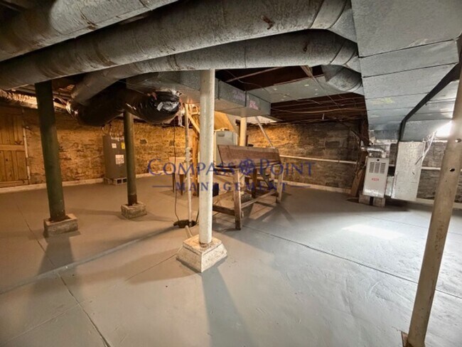 Building Photo - Welcome To Your New Home! FIRST MONTH'S RENT FREE!!