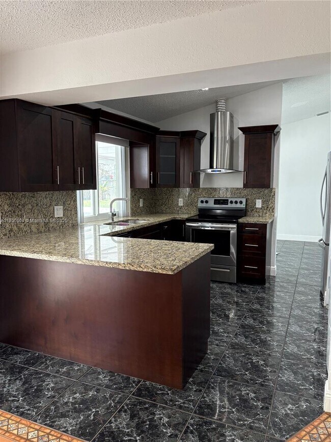 Building Photo - 12920 SW 185th Terrace