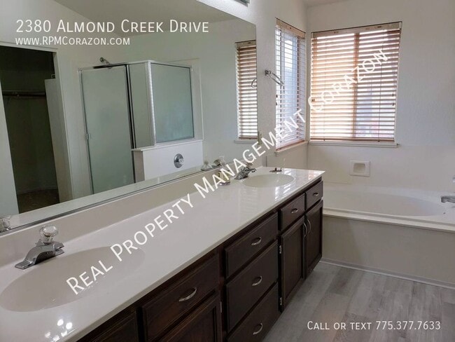 Building Photo - 2380 Almond Creek Dr