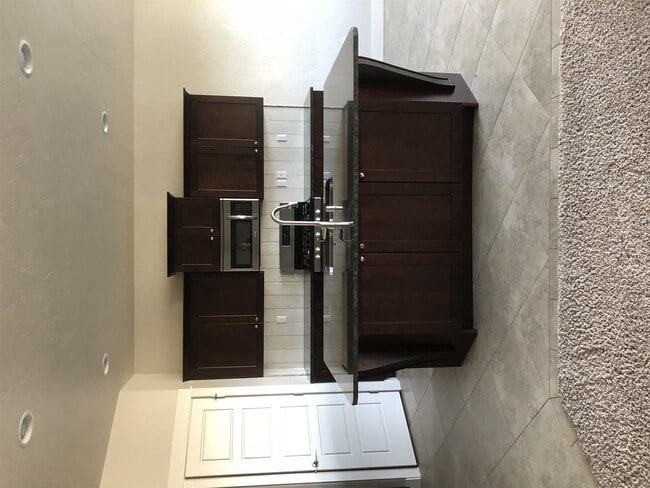 Building Photo - 2467 Bramasole Dr Way
