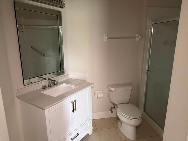 Building Photo - 3326 Robert Trent Jones Dr