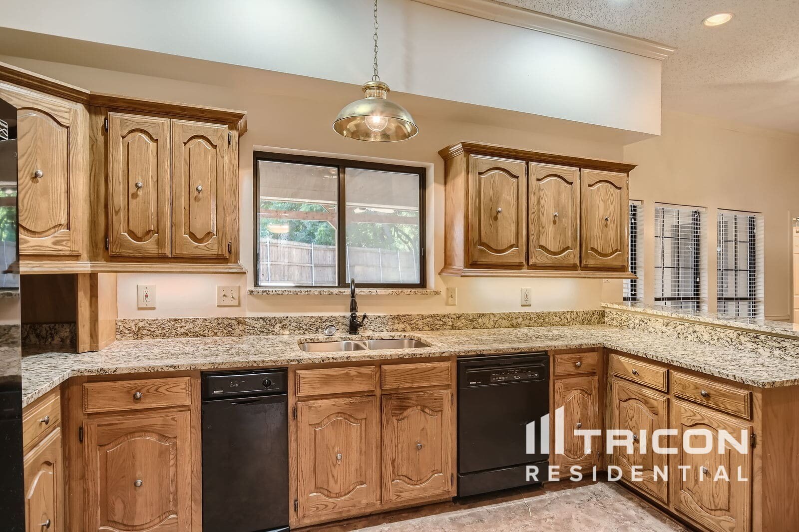 Building Photo - 830 Mill Creek Cir