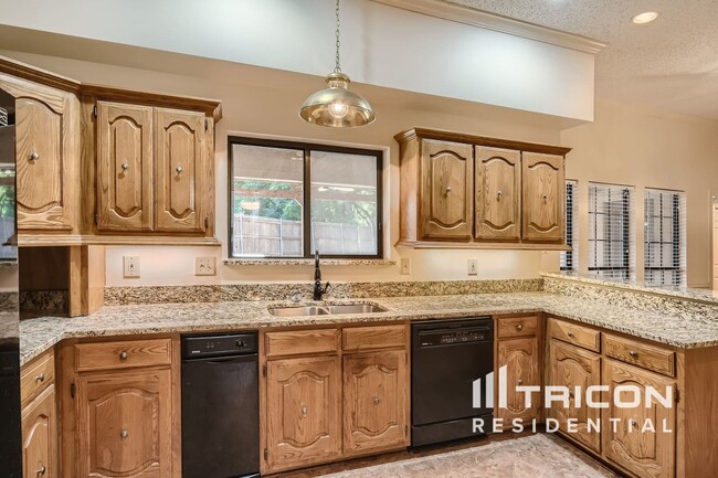 Building Photo - 830 Mill Creek Cir