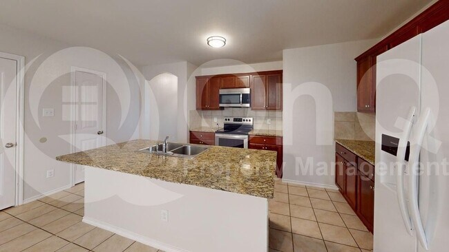 Building Photo - 1309 Basswood Ln