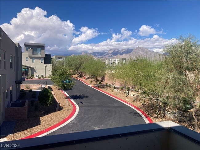 Building Photo - 1247 Rock Hls St