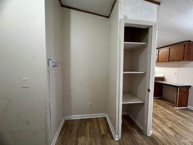 Building Photo - 4409 Gatewood Ln