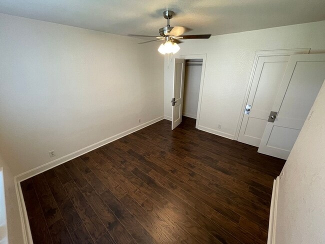 Building Photo - 1013 S 25th St