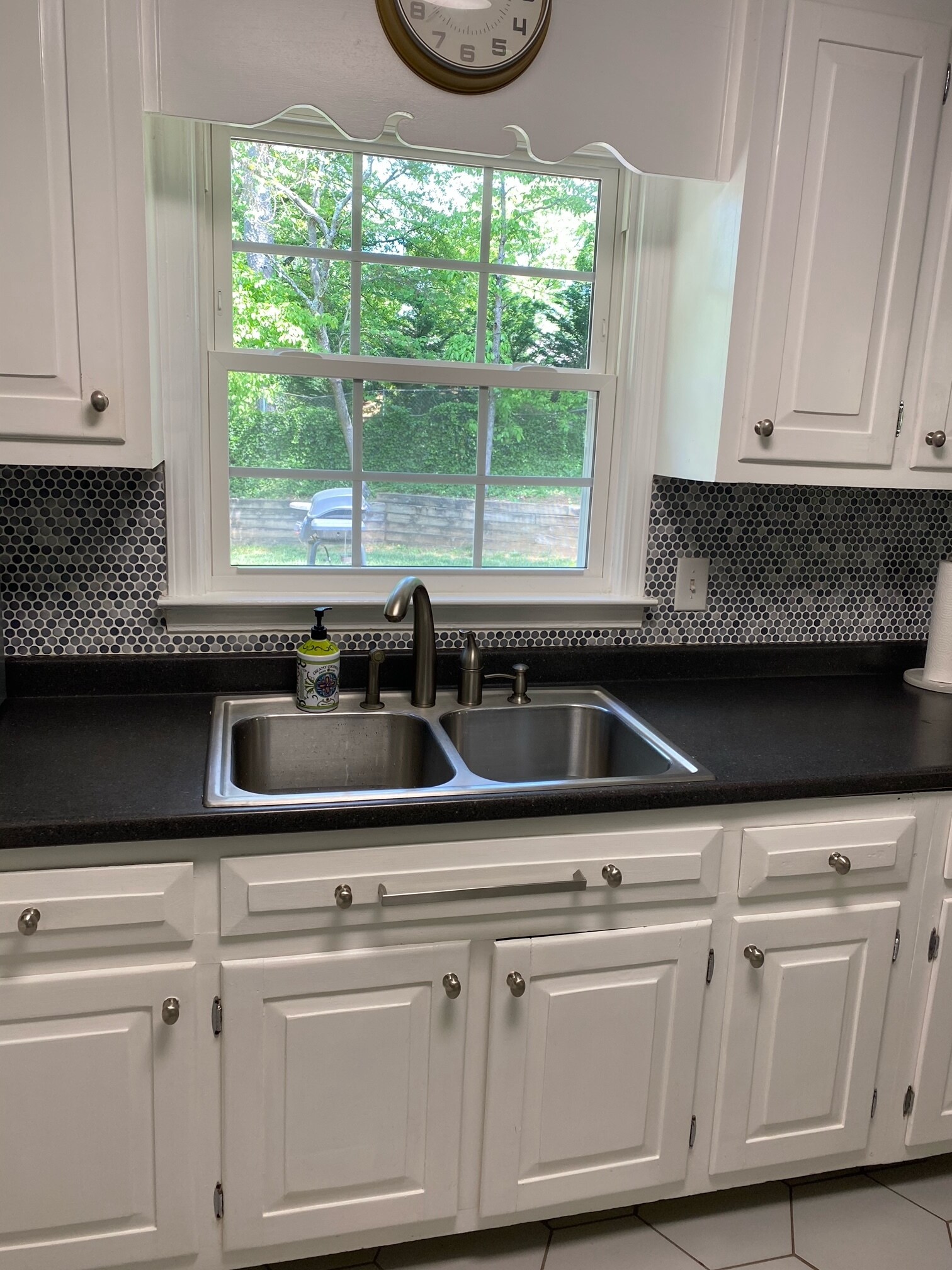 Building Photo - 1160 Saratoga Rd