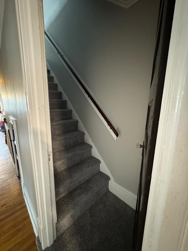 Stairs to primary bedroom - 675 Spring Garden St