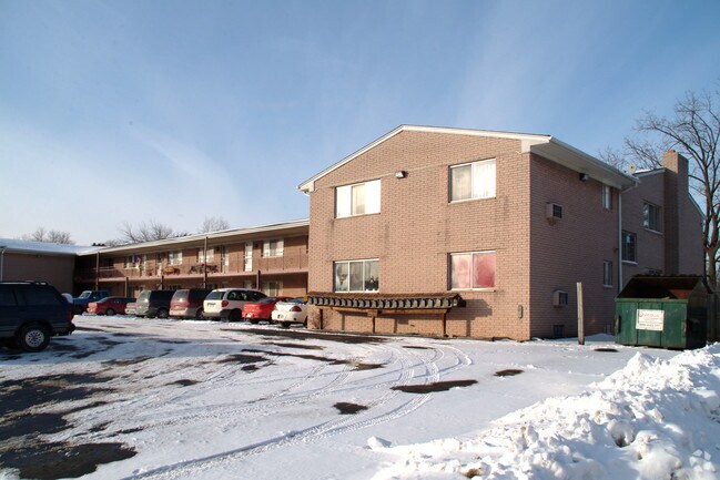 Primary Photo - 3610 W Walton Blvd