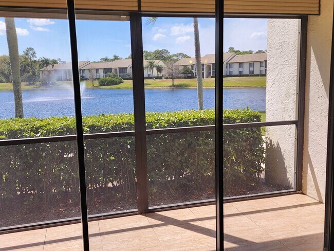 Building Photo - 2 BR 2 BA rental in the gated Pine Ridge c...