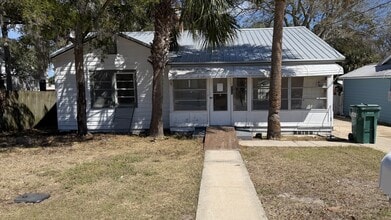 Building Photo - 171 Daytona Ave