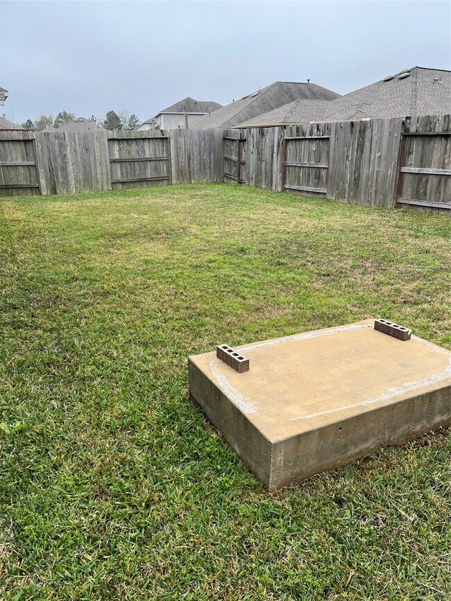 Building Photo - 19024 Pinewood Grove Trl