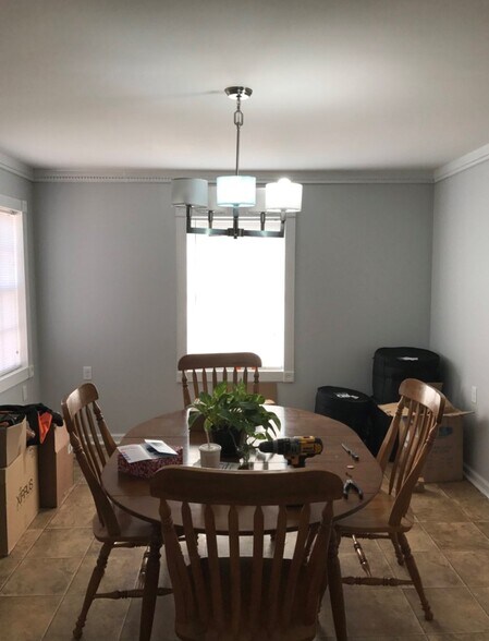 Eating Area Off Kitchen - 311 Linden Cir
