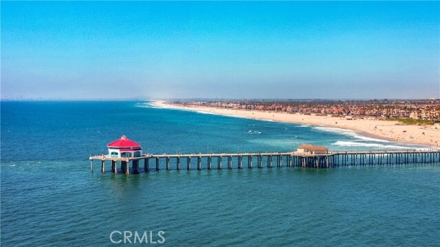 Building Photo - 18598 Creek