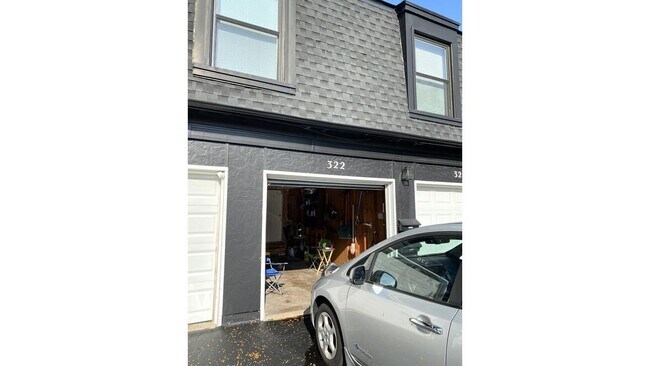 Building Photo - 322 Inverrary Ln