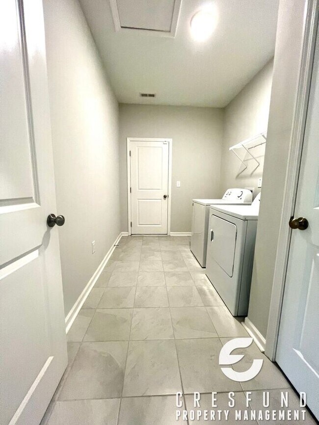 Building Photo - For Rent – 3BR/2BA Home in Bunnlevel!with ...