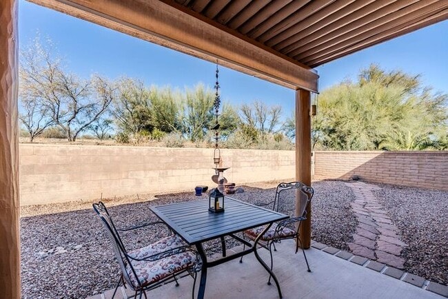 Building Photo - Turnkey Charm in Green Valley – Furnished Townhome with Gated Serenity!