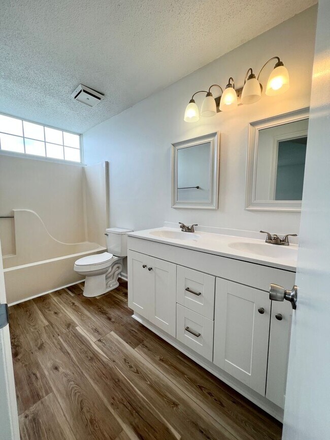 Building Photo - 8791 Chandler Dr