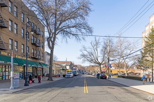 Context - Woodlawn Veterans Mutual Housing Co-op