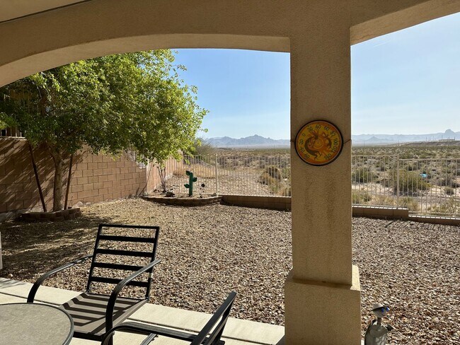 Building Photo - Fully Furnished Short-Term Rental in Fort Mohave-3BD/2BA