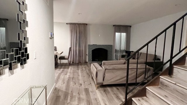 Building Photo - 10252 Haines Canyon Ave