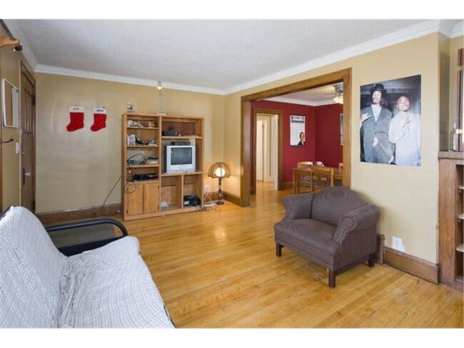 Building Photo - 2230 Cole Ave SE