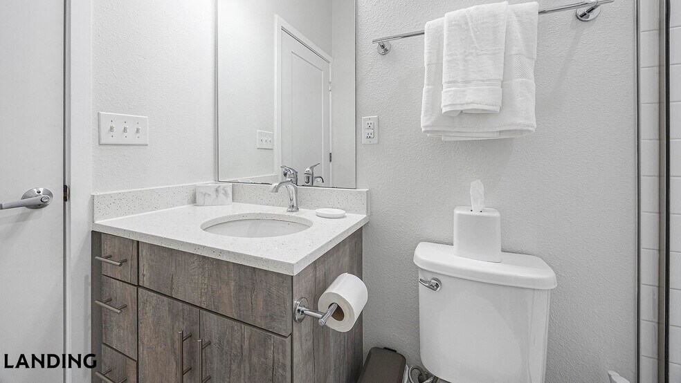 Building Photo - 3024-3024 Zuni St