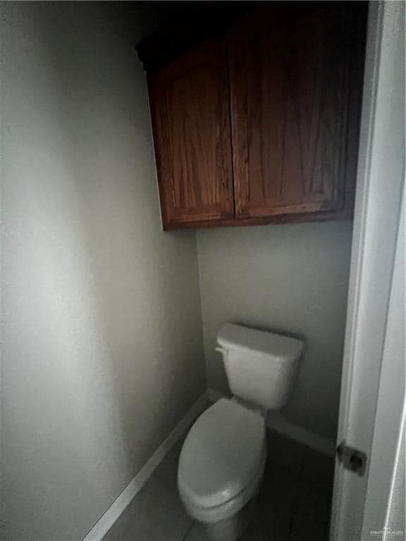 Building Photo - 18 South Dr