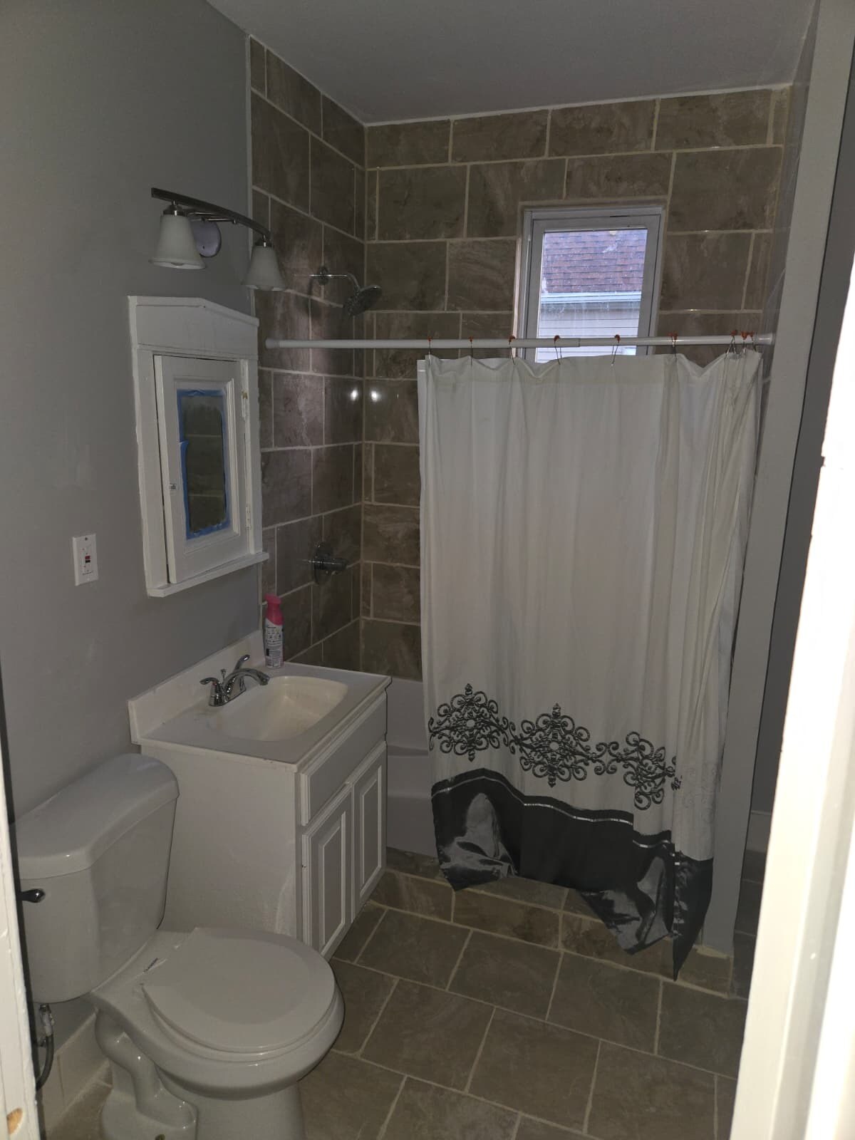 Building Photo - 8445 S Marquette Ave