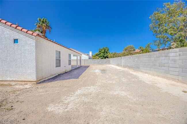 Building Photo - 4112 Evora Cir