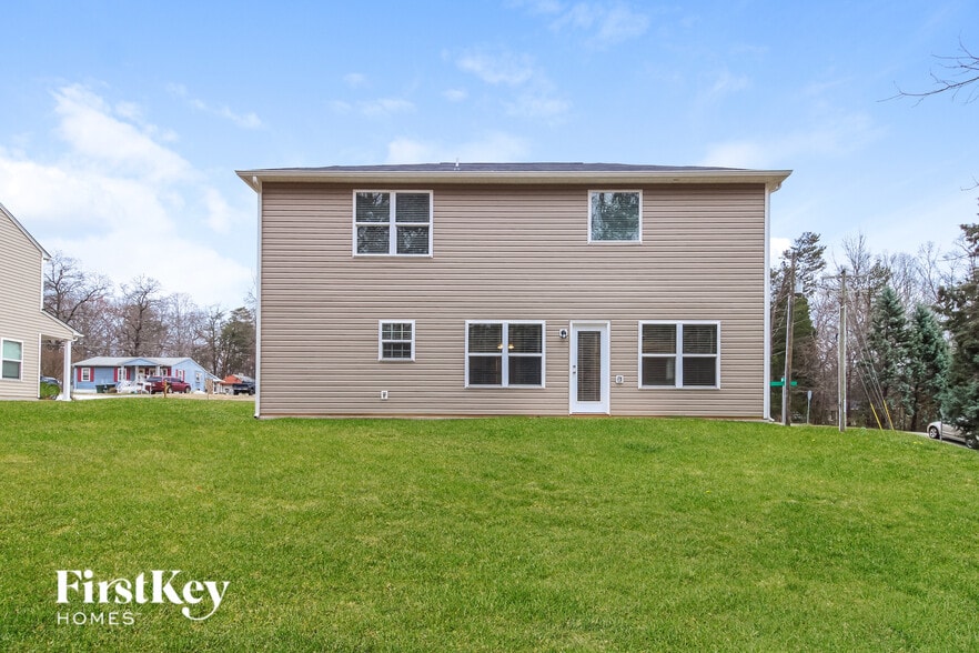 Building Photo - 1618 Dodson St