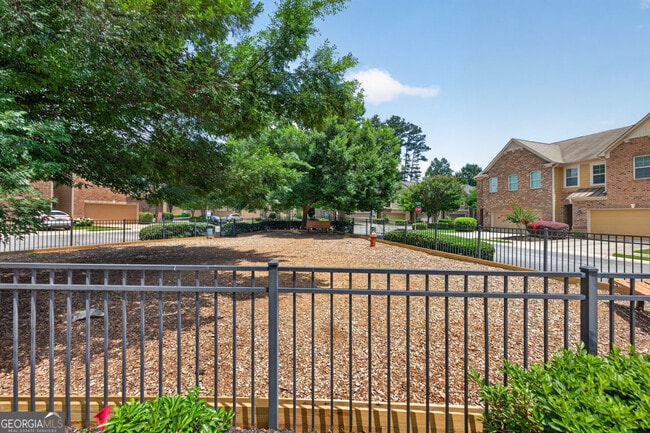 Building Photo - 1572 Lenox Overlook Rd